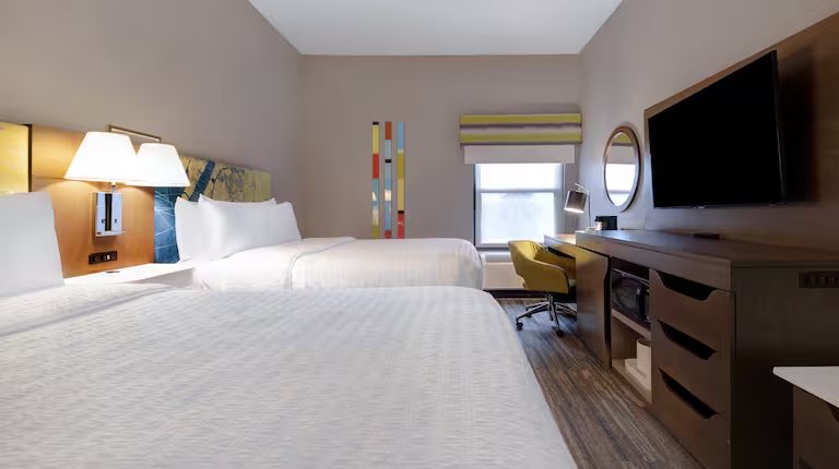 Hampton Inn Natchitoches — Guest room