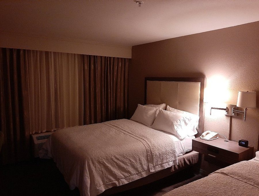 Hampton Inn Niceville Eglin Air Force Base — Guest room