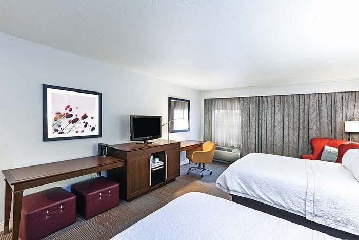 Hampton Inn Oklahoma City Northwest — Guest room