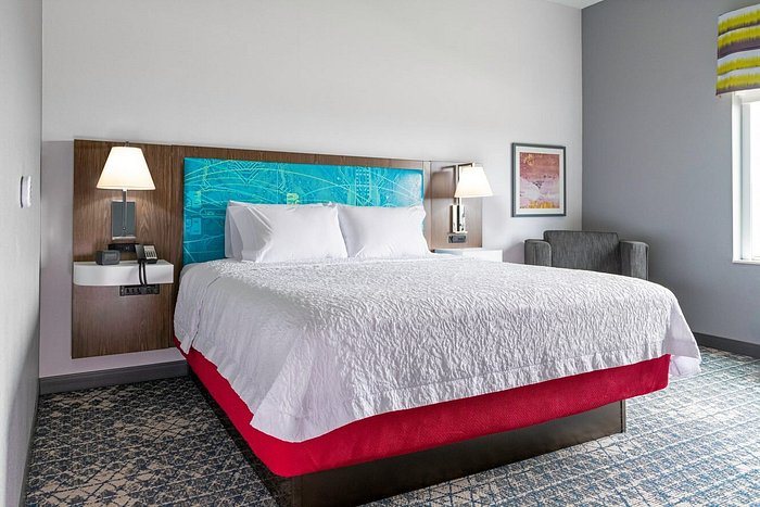 Hampton Inn Orlando Southeast Nona Orlando Florida — Guest room
