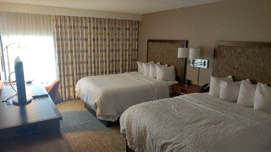 Hampton Inn Philadelphia king Of Prussia valley Forge — Guest room