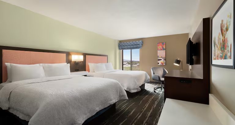 Hampton Inn Sedona — Guest room