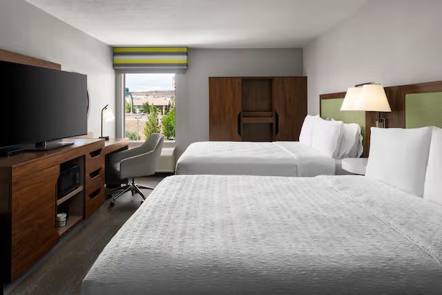 Hampton Inn St George — Guest room