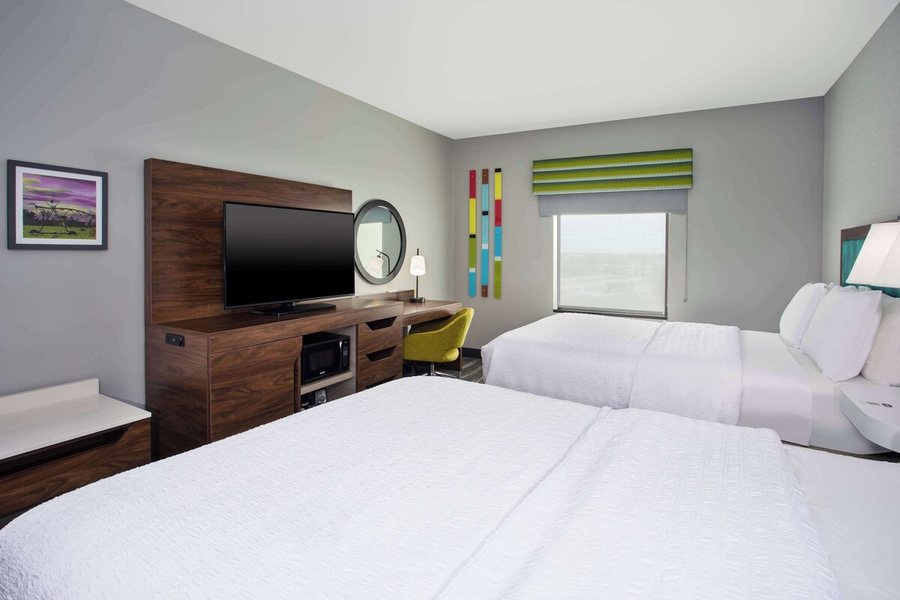 Hampton Inn Suites Athens i 65 huntsville Area — Guest room
