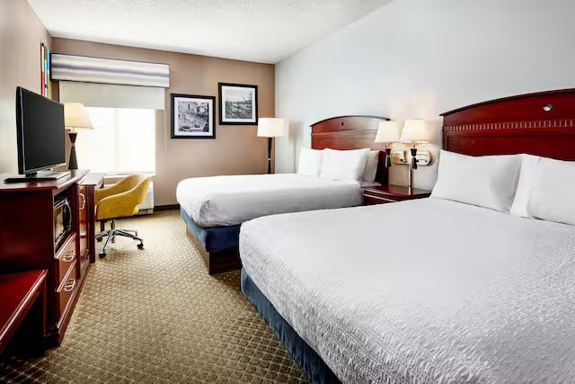 Hampton Inn Suites Boulder North — Guest room