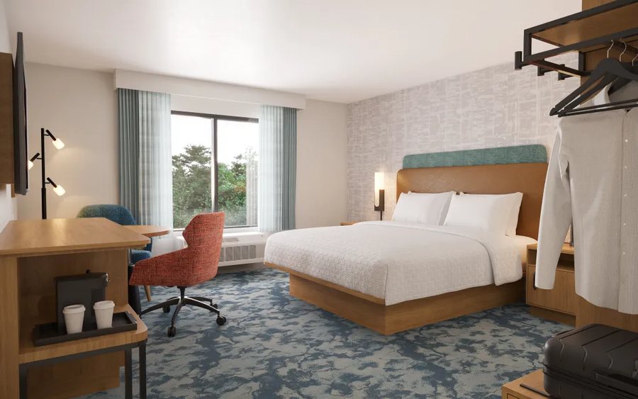 Hampton Inn Suites by Hilton Seattle Northgate — Guest room