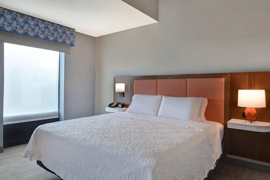 Hampton Inn Suites Clearwater st Petersburg ulmerton Road Fl — Guest room