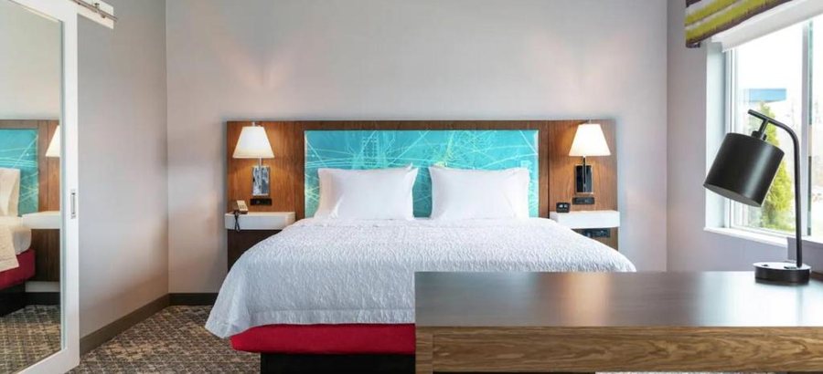 Hampton Inn Suites Dalhart — Guest room