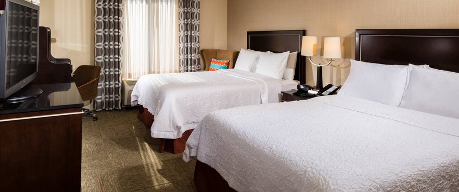 Hampton Inn Suites Las Vegas South — Guest room