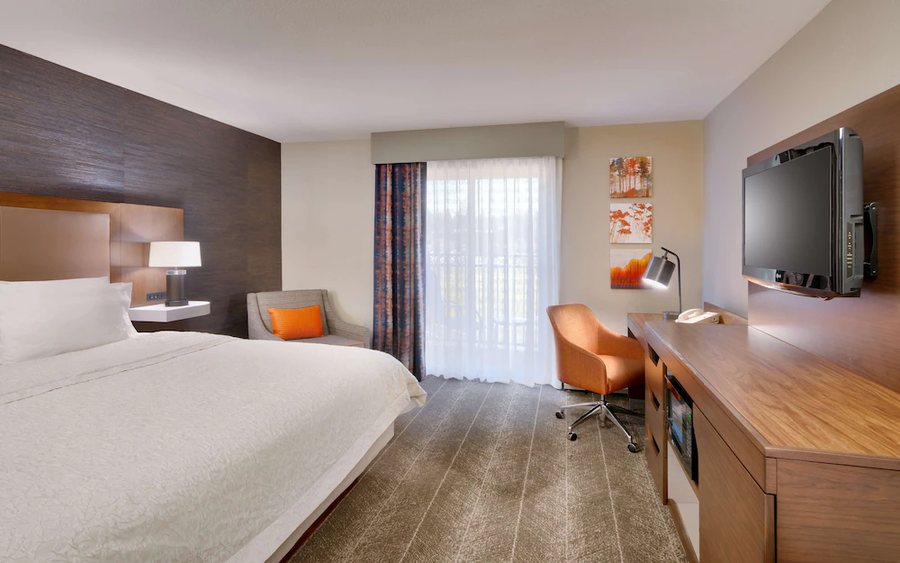 Hampton Inn Suites Show Low Pinetop — Guest room
