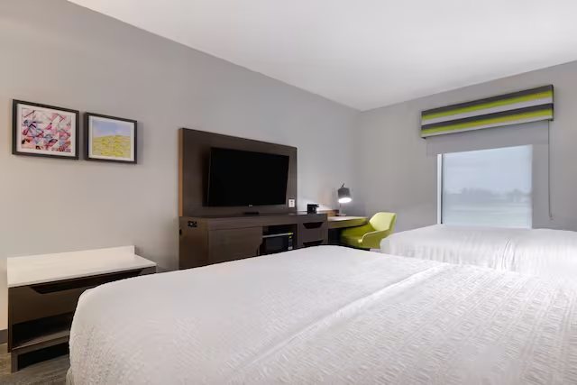 Hampton Inn Suites Shreveport south — Guest room