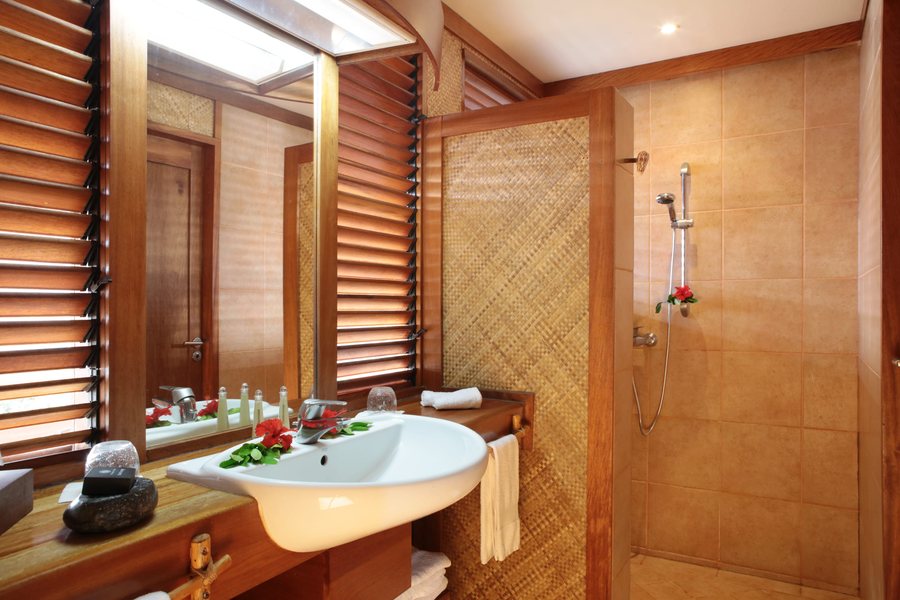 Hanakee Lodge Hiva Oa — Bathroom