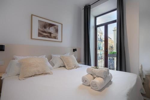 Happy Apartments Barcelona Catalonia — Guest room