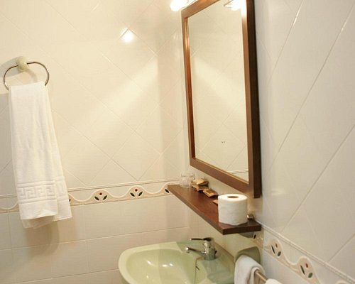Haras Las Tordillas — Bathroom