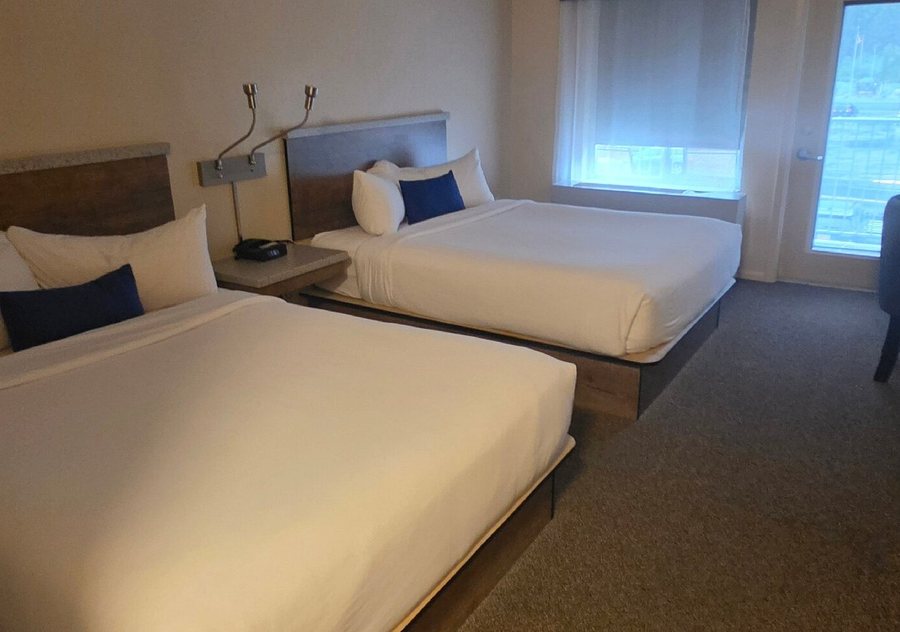 Harbor 360 Hotel — Guest room