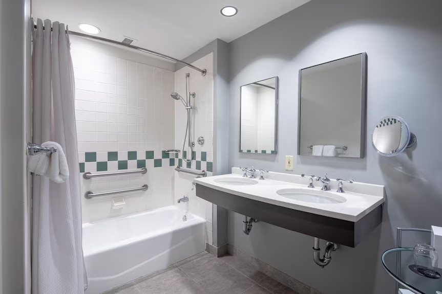 Hard Rock Hotel — Bathroom