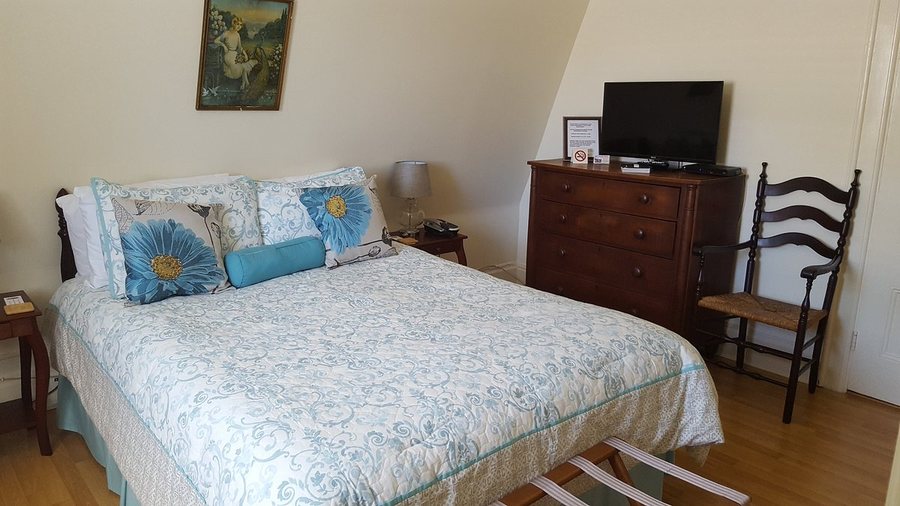 Harmony Bed Breakfast — Guest room