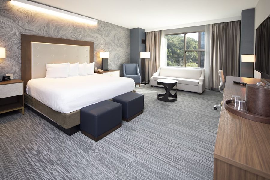Harrah s Cherokee Casino Resort — Guest room