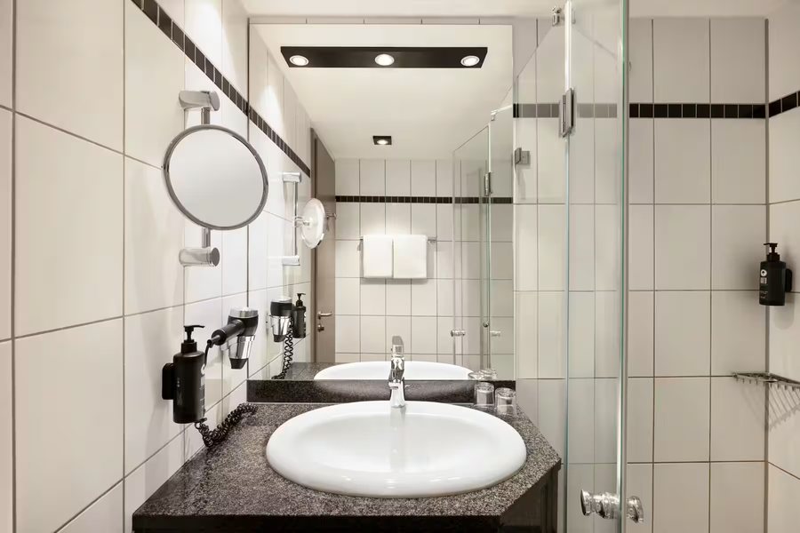 Harry s Home — Bathroom