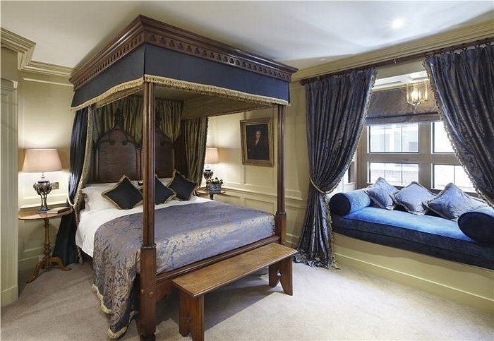 Hazlitt s Hotel — Guest room