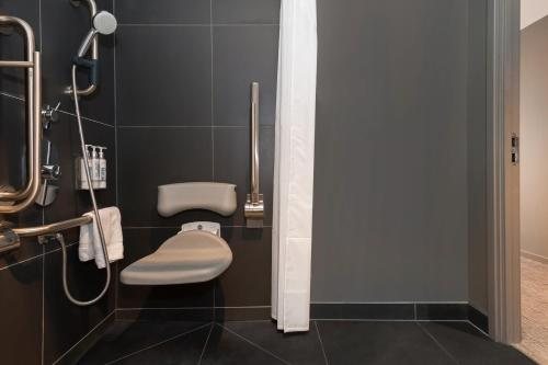 Heeton Concept Hotel Luma Hammersmith — Bathroom