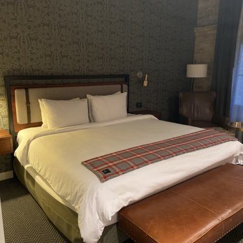 Hewing Hotel — Guest room