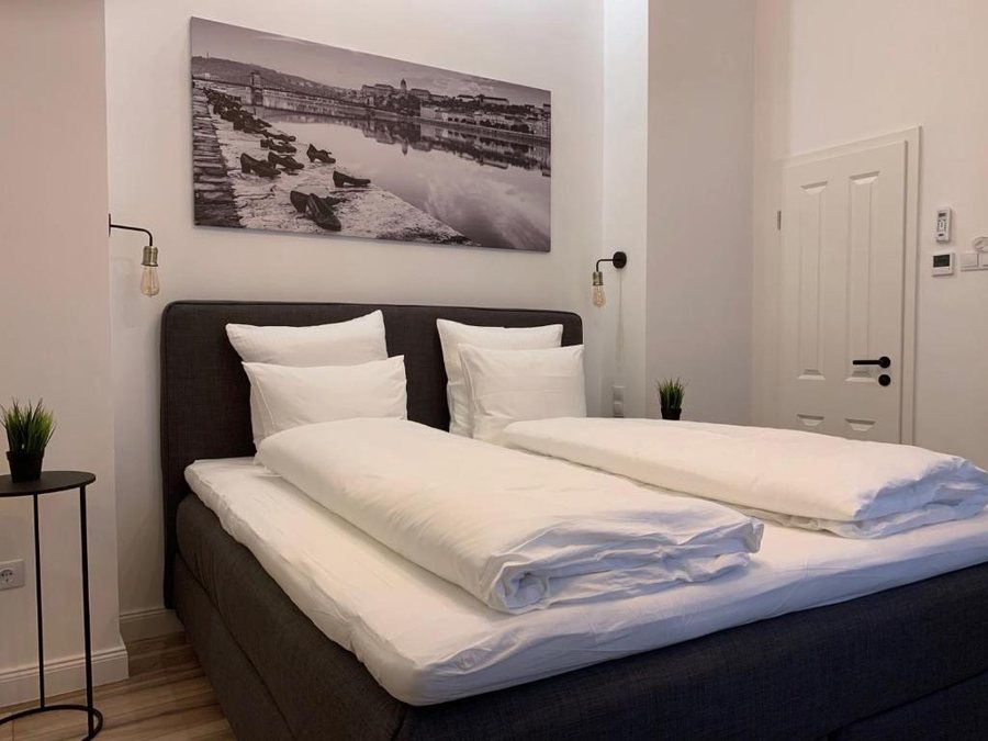 Hi5 Apartments Budapest — Guest room