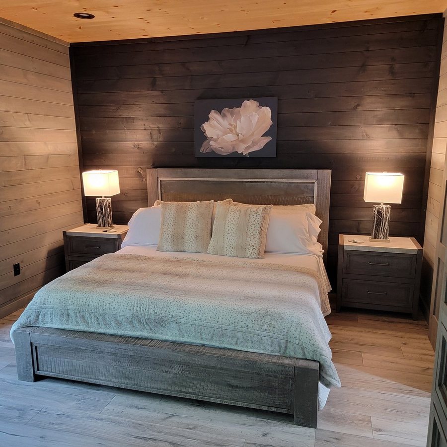 Hidden Mountain Resort — Guest room