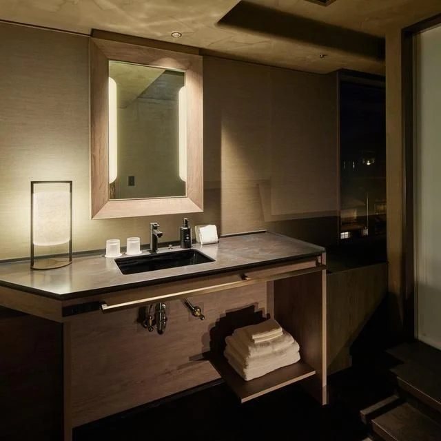 Higashiyama Shikikaboku — Bathroom