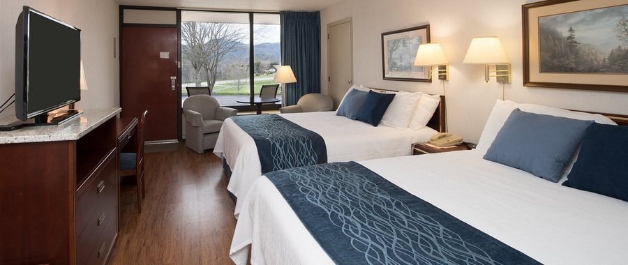 Highland Manor Inn Conference Center — Guest room