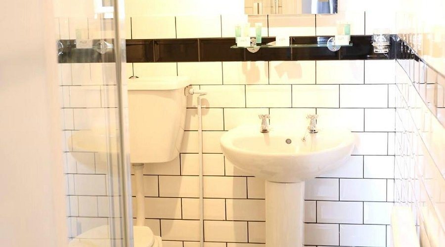 Highlands Inn — Bathroom