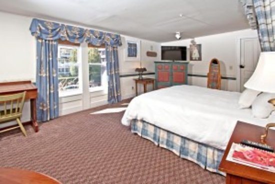 Highlands Inn — Guest room