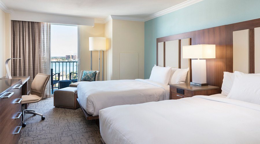 Hilton Clearwater Beach Resort Spa — Guest room