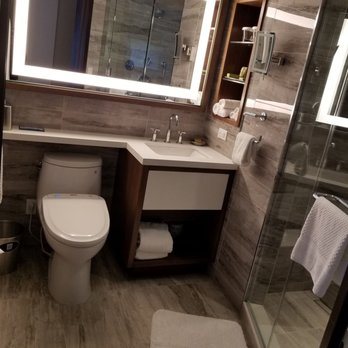 Hilton Club The Residences New York New York City New York — Bathroom