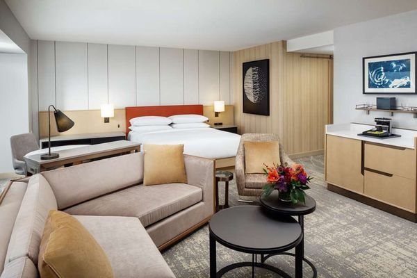 Hilton Columbus Downtown Columbus Ohio — Guest room