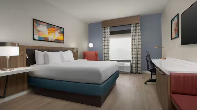 Hilton Garden Inn Abilene — Guest room