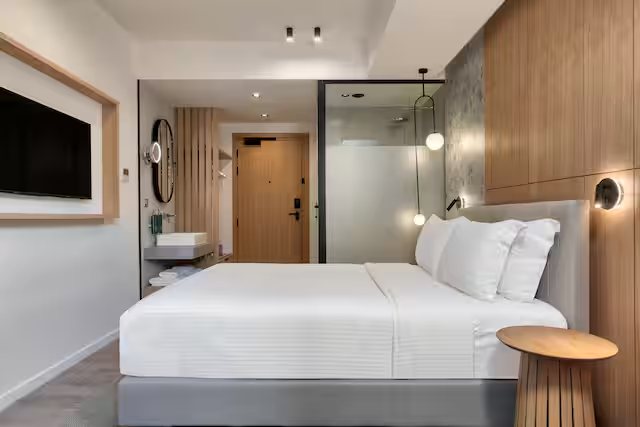 Hilton Garden Inn Athens Syggrou Avenue — Guest room