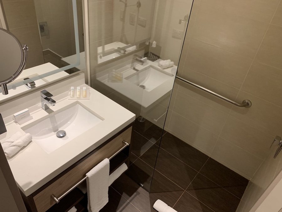 Hilton Garden Inn Bogota Airport Bogota — Bathroom