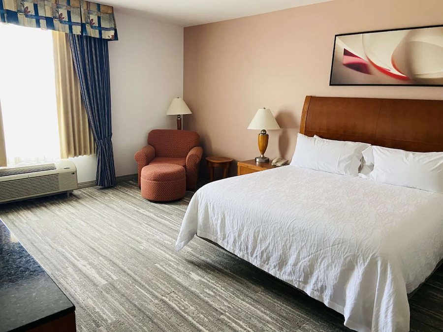 Hilton Garden Inn Columbia — Guest room