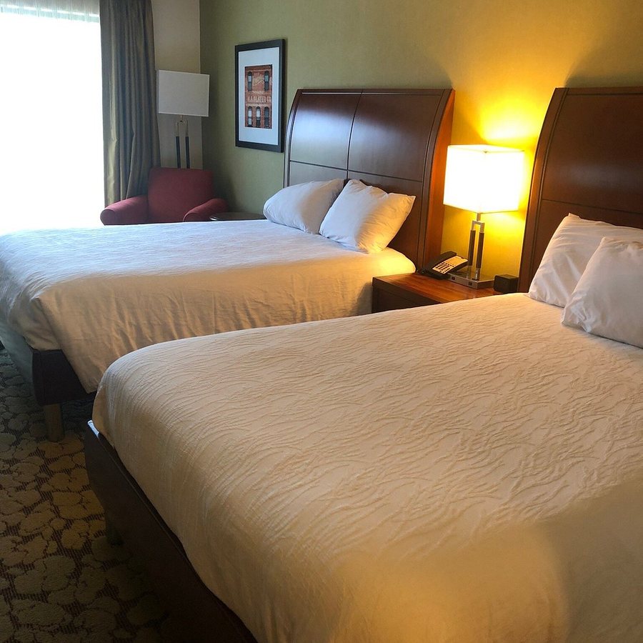 Hilton Garden Inn Durham University Medical Center — Guest room