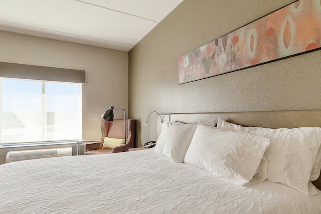 Hilton Garden Inn Edmond Oklahoma City North — Guest room