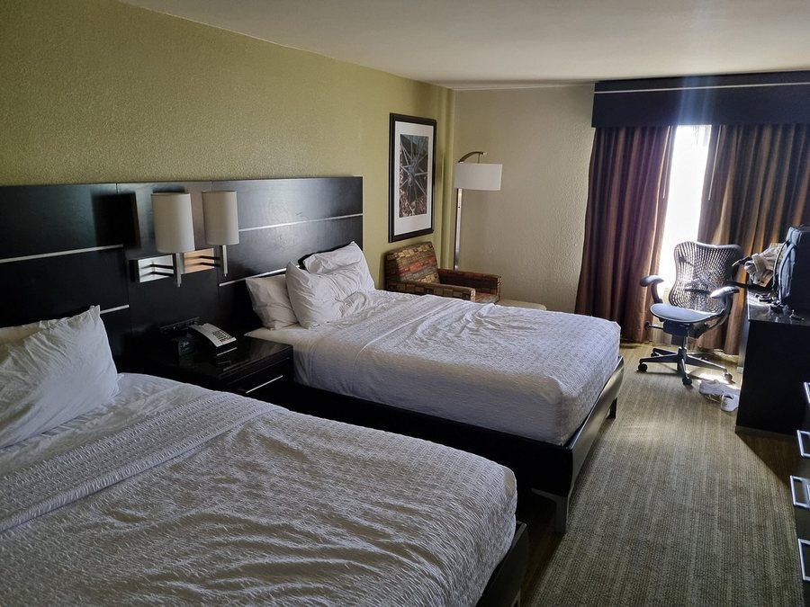 Hilton Garden Inn Houston NW Willowbrook — Guest room
