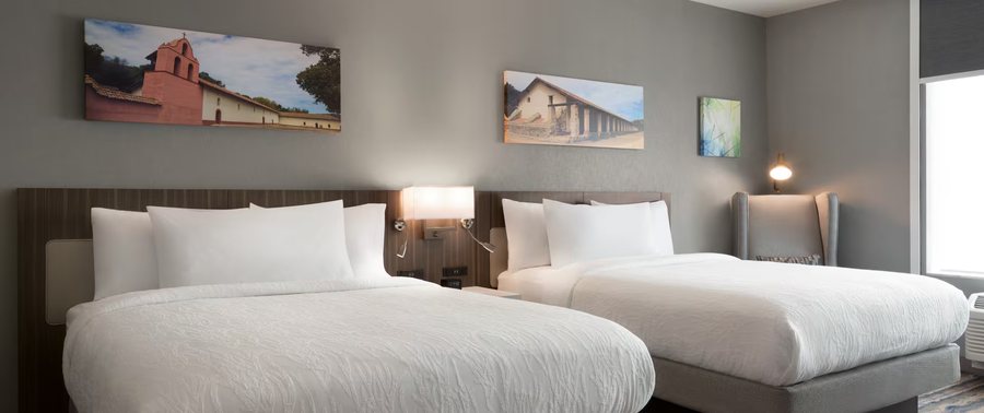 Hilton Garden Inn Lompoc — Guest room