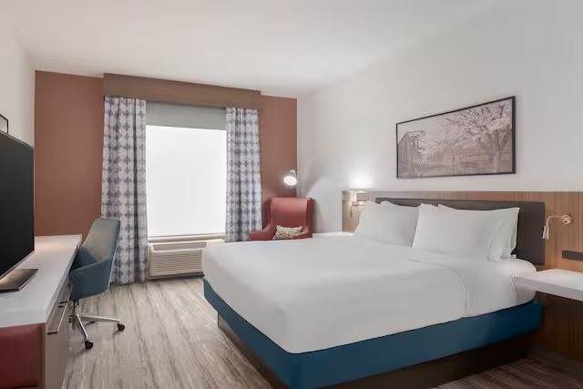 Hilton Garden Inn Morgantown — Guest room