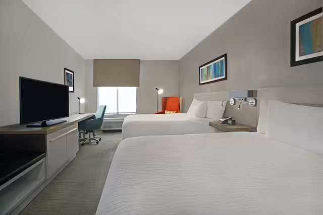 Hilton Garden Inn Olive Branch — Guest room