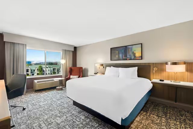 Hilton Garden Inn Palo Alto — Guest room