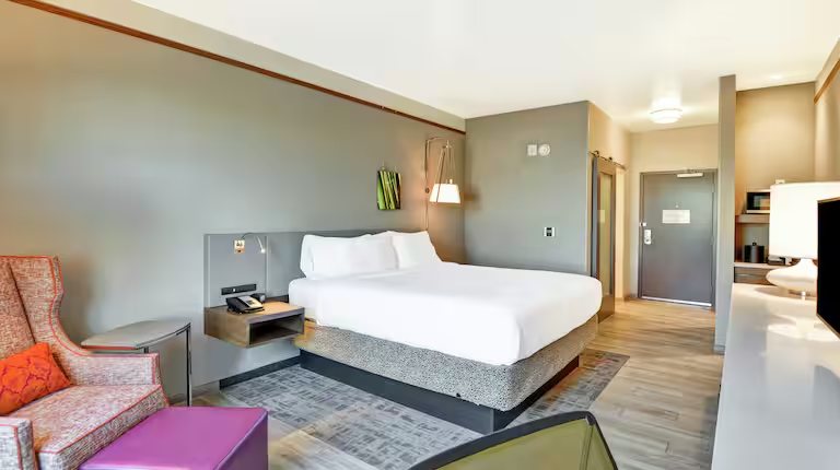 Hilton Garden Inn Phoenix Tempe ASU Area — Guest room