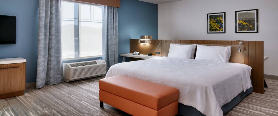 Hilton Garden Inn Prescott Downtown — Guest room