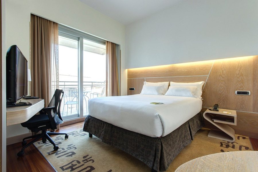Hilton Garden Inn Rome Claridge — Guest room
