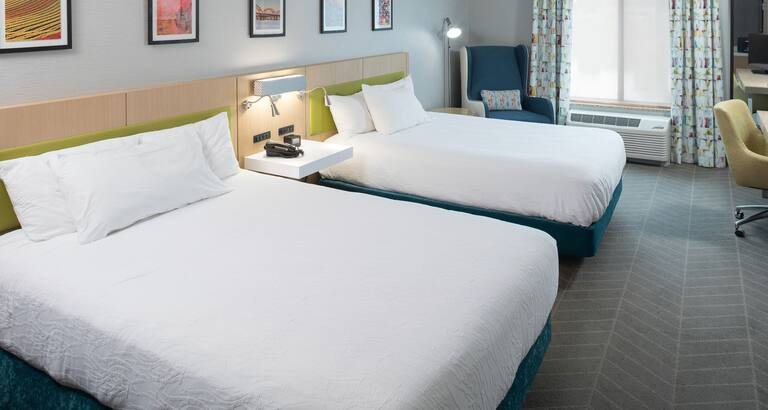 Hilton Garden Inn Sioux City Riverfront — Guest room